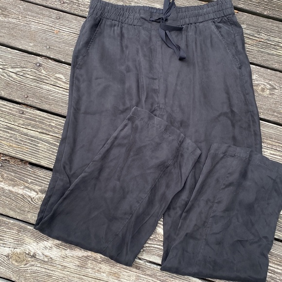 Johnny Was pete&greta Pants - Picture 2 of 8